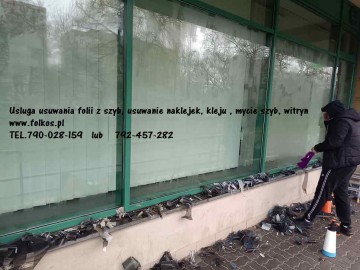 demontaz folii z witryn 2