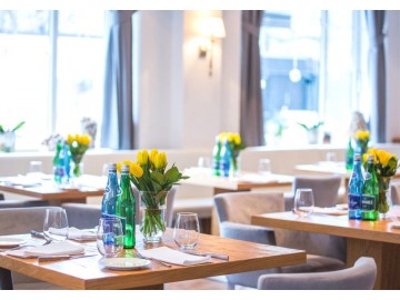 Restauracja idealna na przyjęcia okolicznościowe - Warszawa