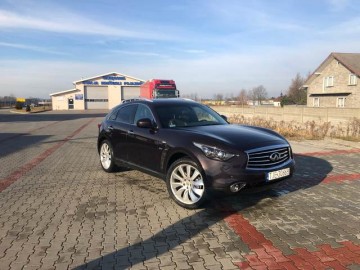 sprzedam infinity qx 70 s – 2015 diesel 2
